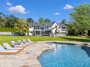 111 Montauk Hwy, East Hampton, NY 11937