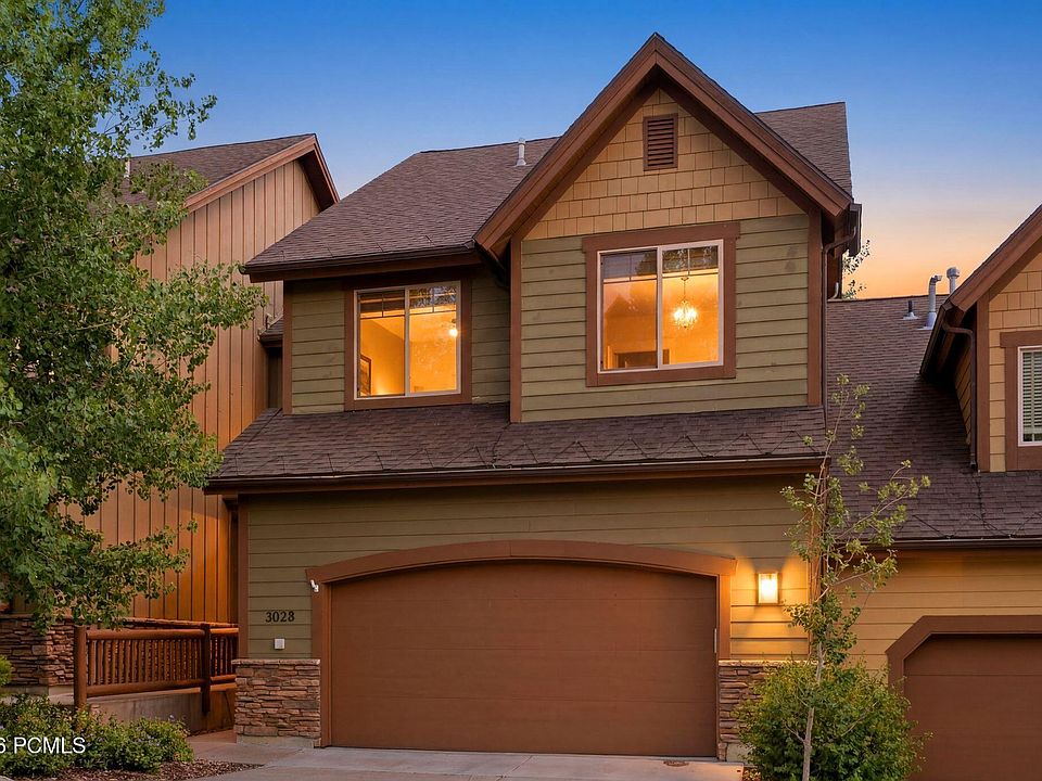 1st image of 3028 W Canyon Links Dr