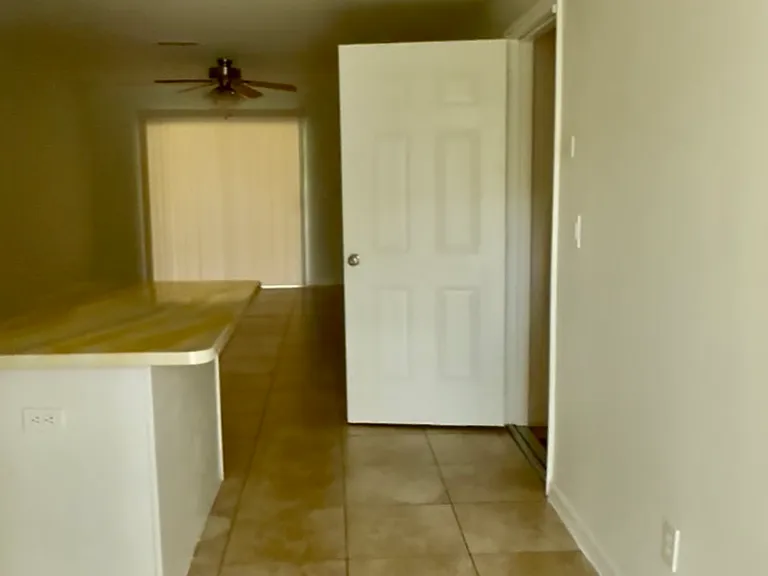 5172 Leeds Rd #5172 — Photo 6