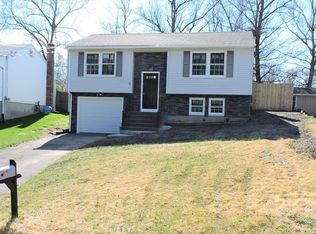 238 Wollaston St, Springfield, MA 01119