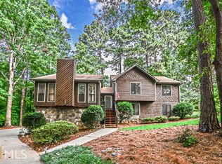 2721 Old Coach Rd, Duluth, GA 30096
