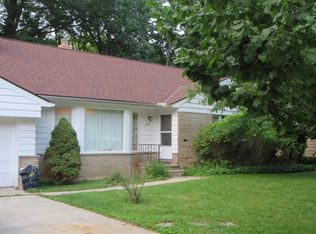 3545 Brinkmore Rd, Cleveland Heights, OH 44121