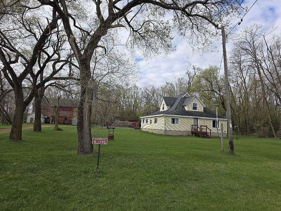 1st image of W7095 County Rd E