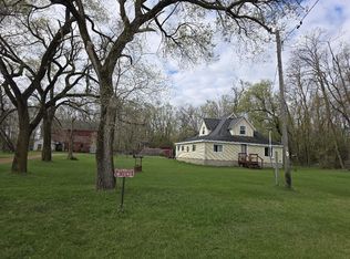W7095 County Rd E, Wild Rose, WI 54984