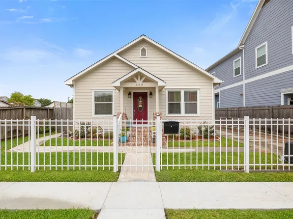 608 Jewett St, Houston, TX 77009