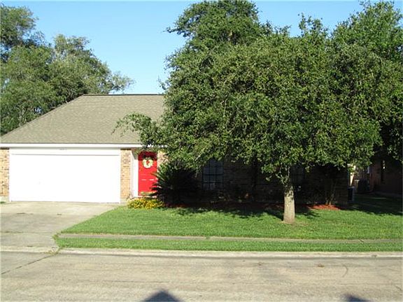2nd image of 304 Beechwood St