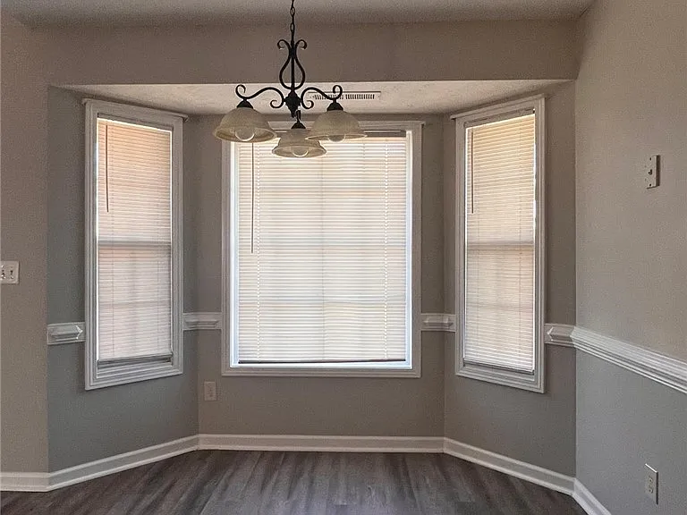 1687 Kershaw Loop — Photo 16