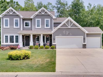 565 Chrystal Downs Ct, Brighton, MI, 48114