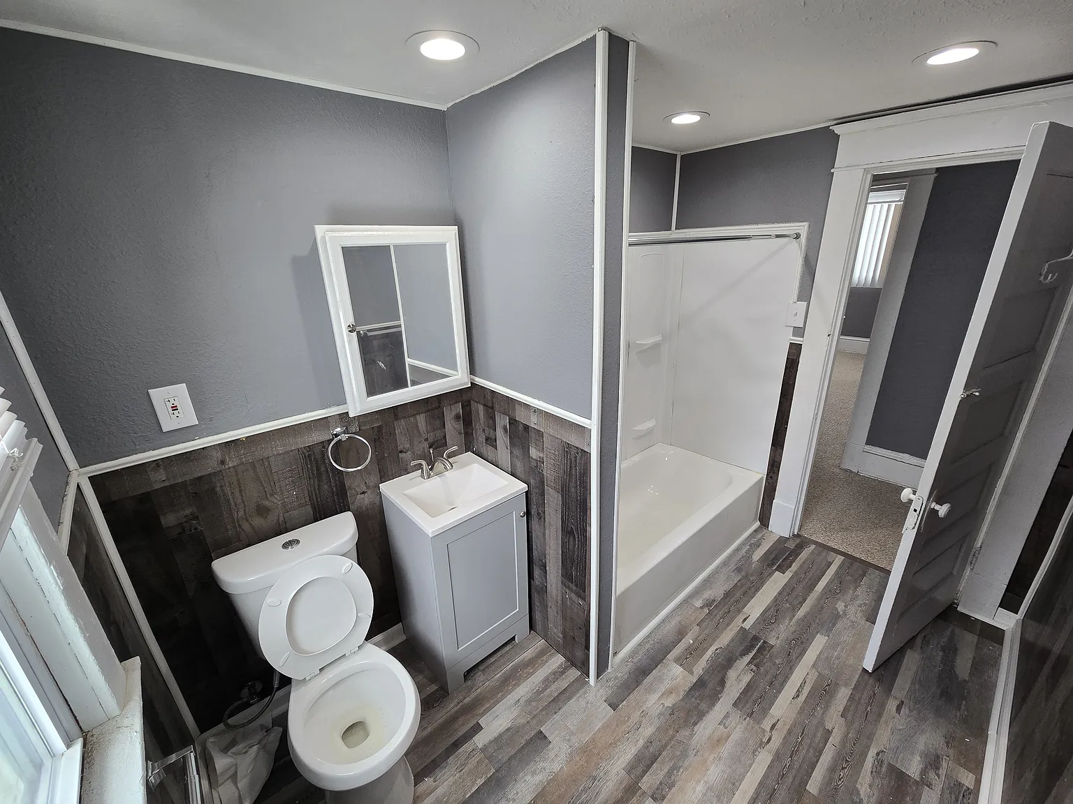 7608 Lawnview Ave #2 photo 1