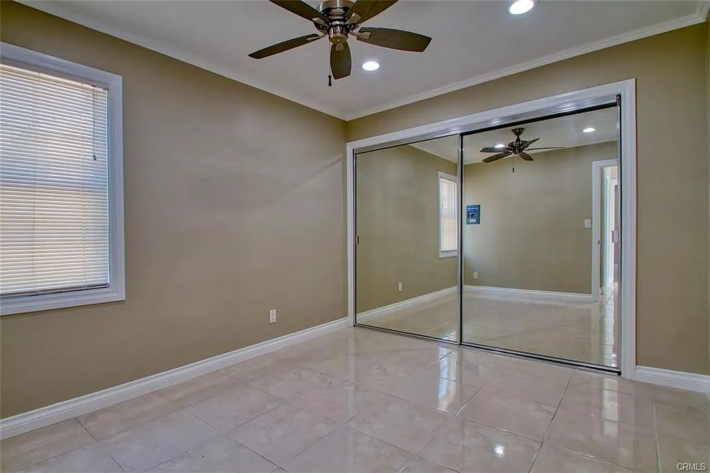 Building Photo - 16864 Bayview Dr #3