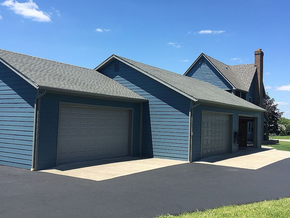 2nd image of 3115 Dawnelle Ct