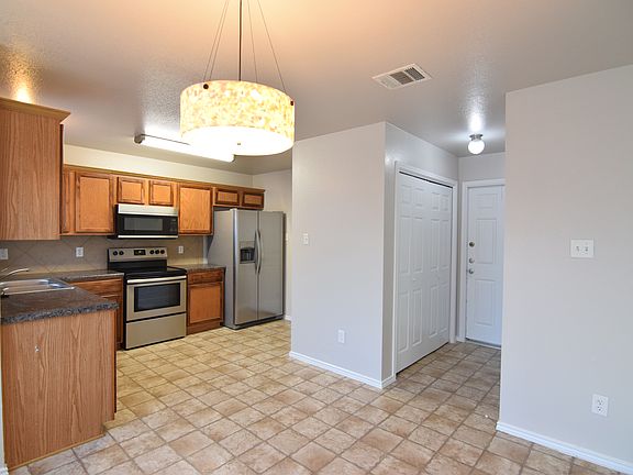 4th image of 5107 Lions Gate Ln