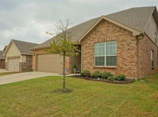 2424 Gutierrez Dr, Fort Worth, TX 76177