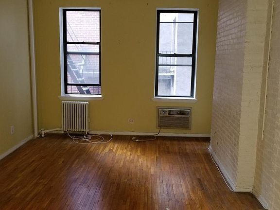 4th image of 1475 2nd Ave APT 3F