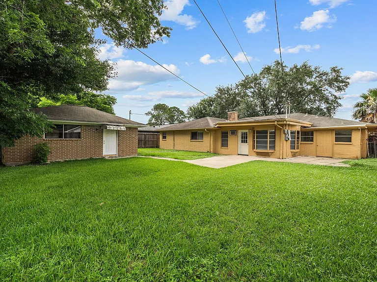 5554 Beechnut St — Photo 20