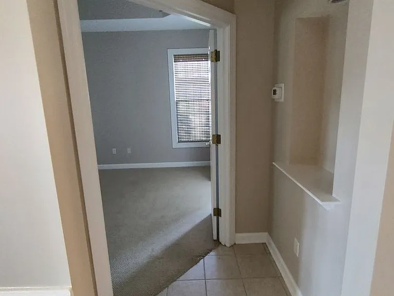165 Oak Forest Rd — Photo 20