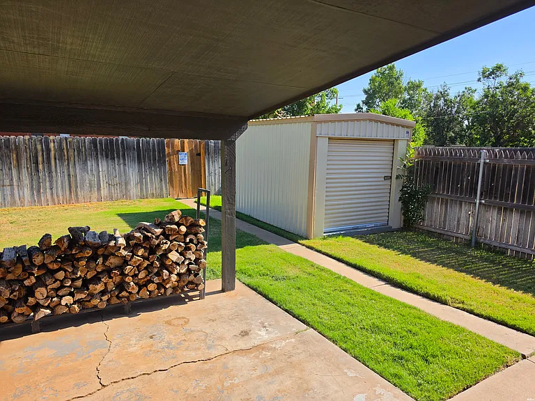 3720 Ray Hardy Dr — Photo 20