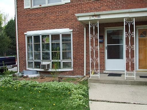 1st image of 8811 Robin Dr #F