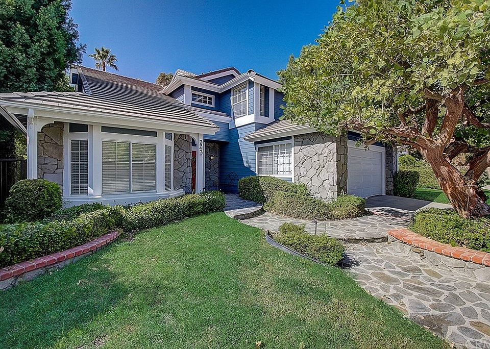 1st image of 7947 Cowper Ave