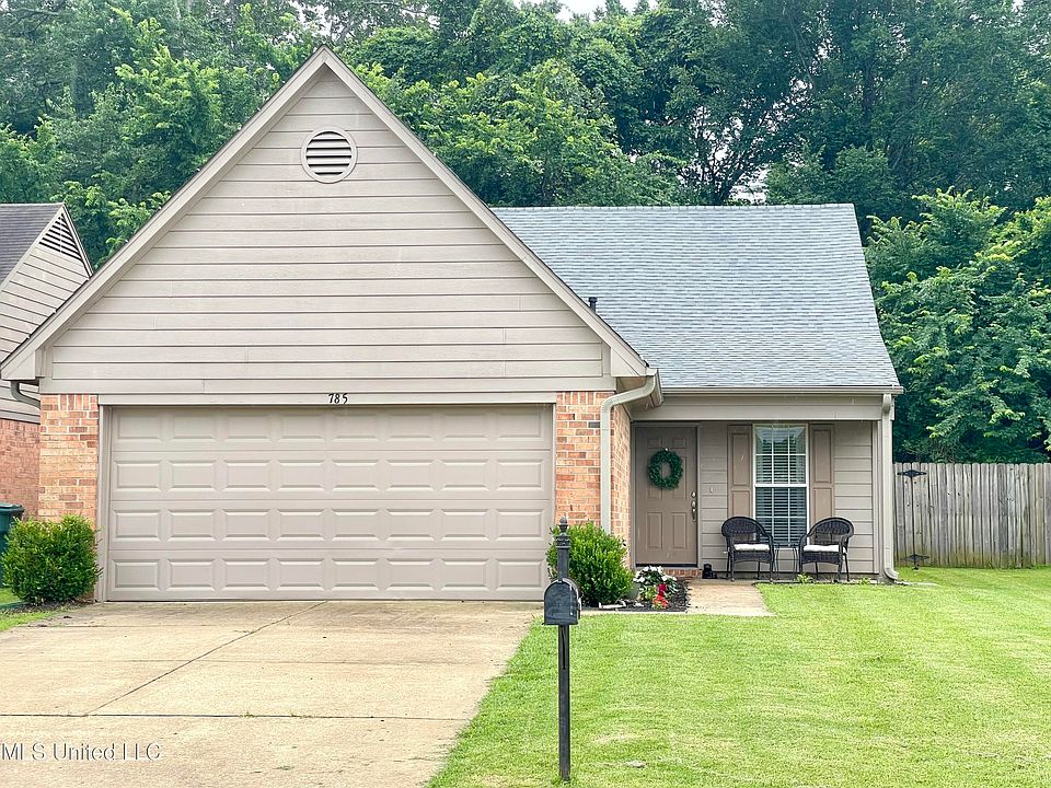 1st image of 785 Burton Ln