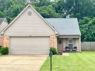 785 Burton Ln, Southaven, MS 38671