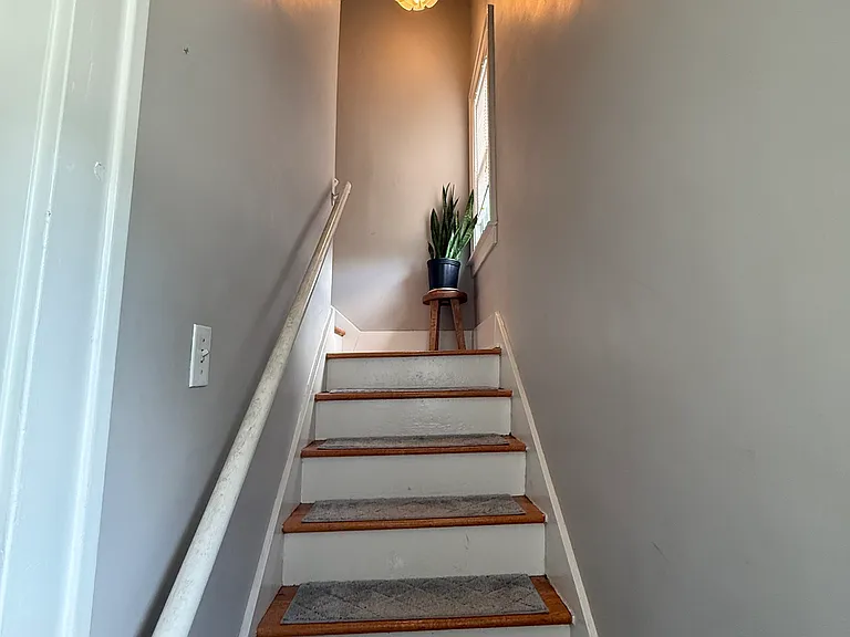 1207 Longfellow Ave — Photo 11