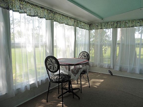 5th image of 219 Golf Link Dr