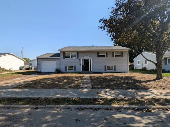 274 W Ross St, Troy, OH 45373