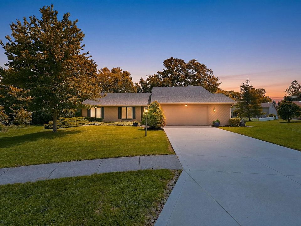 1st image of 10630 Springtide Way