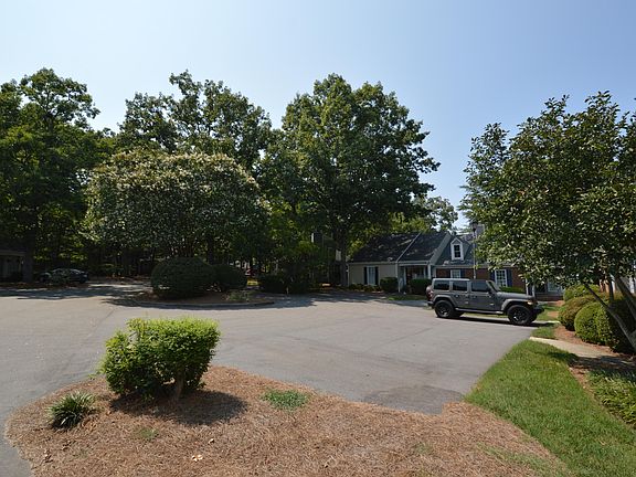 3rd image of 1216 Deptford Ct