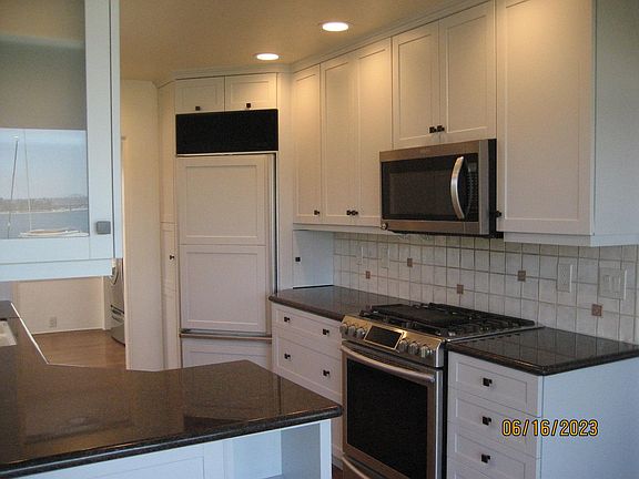 5th image of 3374 Bayside Walk