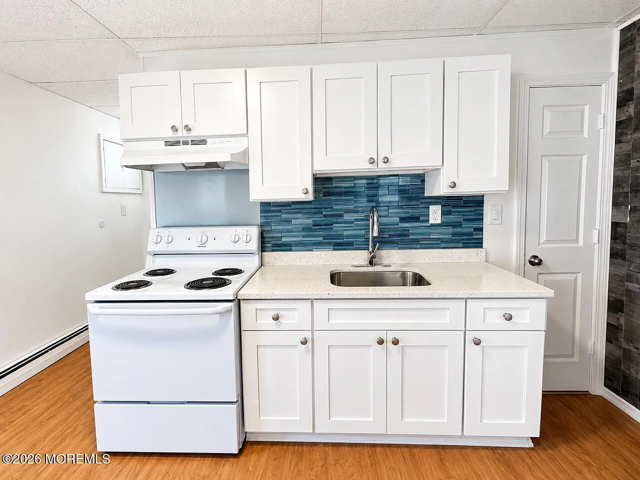 1 bed, 3181 sqft, $1,900 — Photo 2