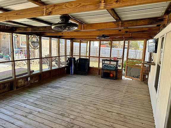 160 enclosed back porch
