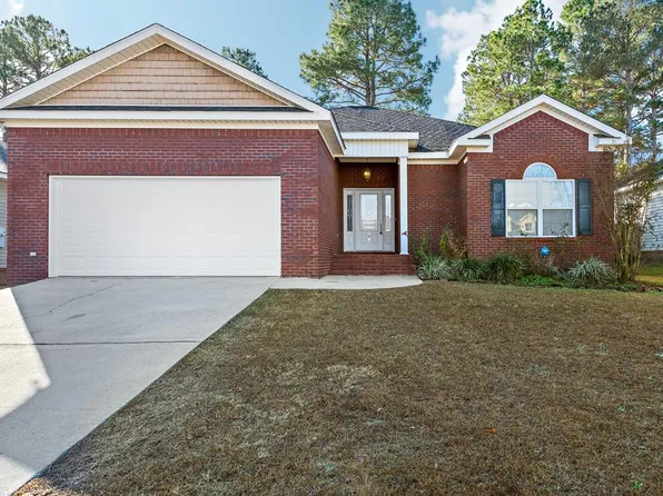 105 Eufaula Dr, Dothan, AL 36301