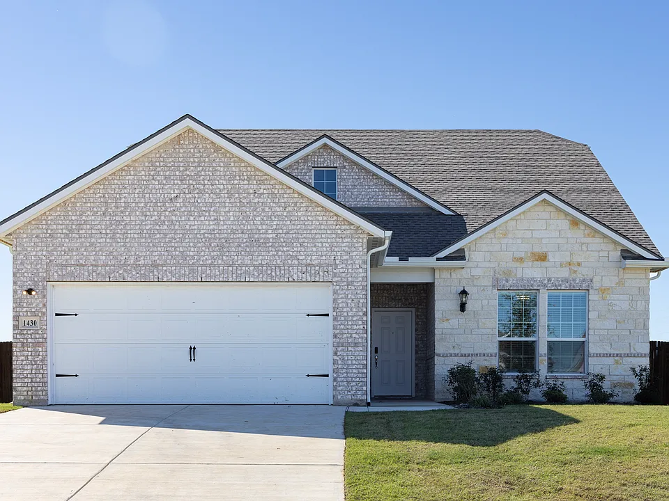 1430 Waterview Dr