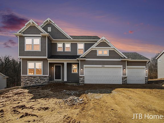 2nd image of 5952 Valley Point Dr SE