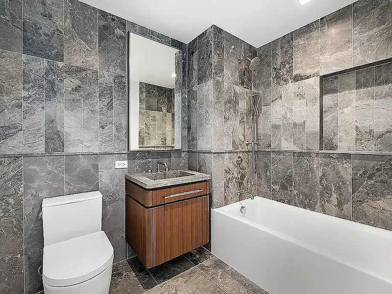 208 Delancey St #11A — Photo 5