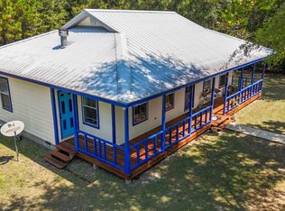 1175 Bilbo Rd, Lumberton, MS 39455