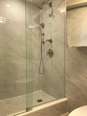 Rented by UES Management | media 33