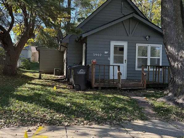 3902 1st St, Des Moines, IA 50313