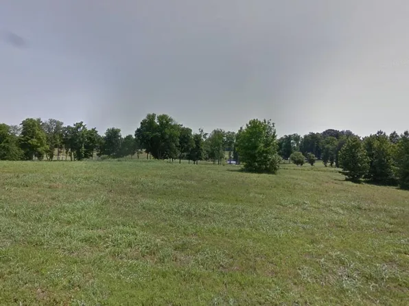 5714 Dalhousie Dr, Cape Girardeau, MO 63701