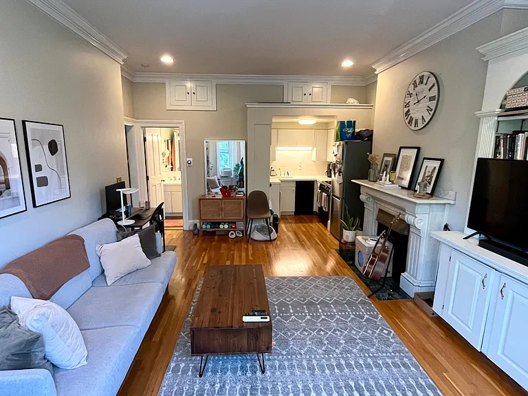 449 Beacon St #5 — Photo 15