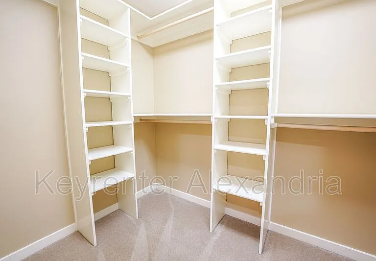 906 Neal Dr — Photo 31