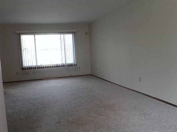 2nd image of 6245 W Port Ave
