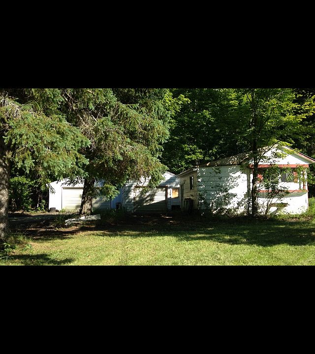 trailer and garage