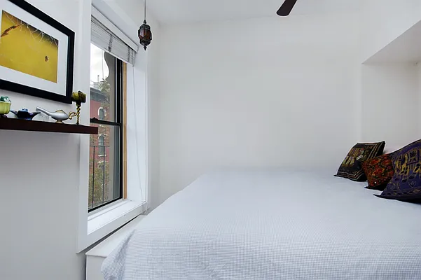 Sold by Corcoran | media 4