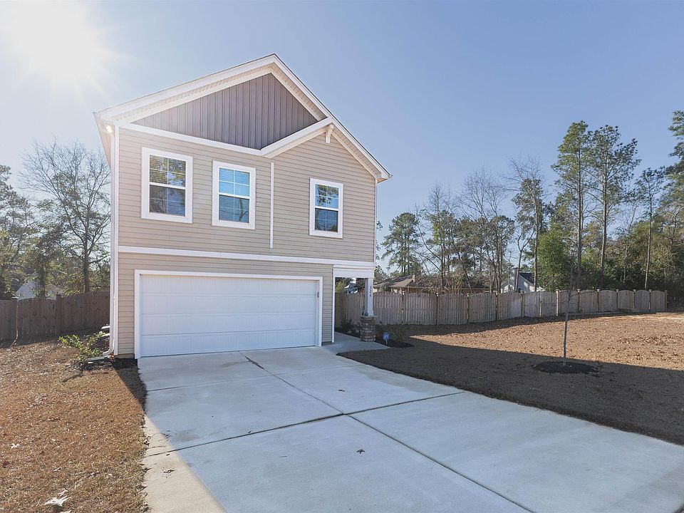 1st image of 326 Community Dr