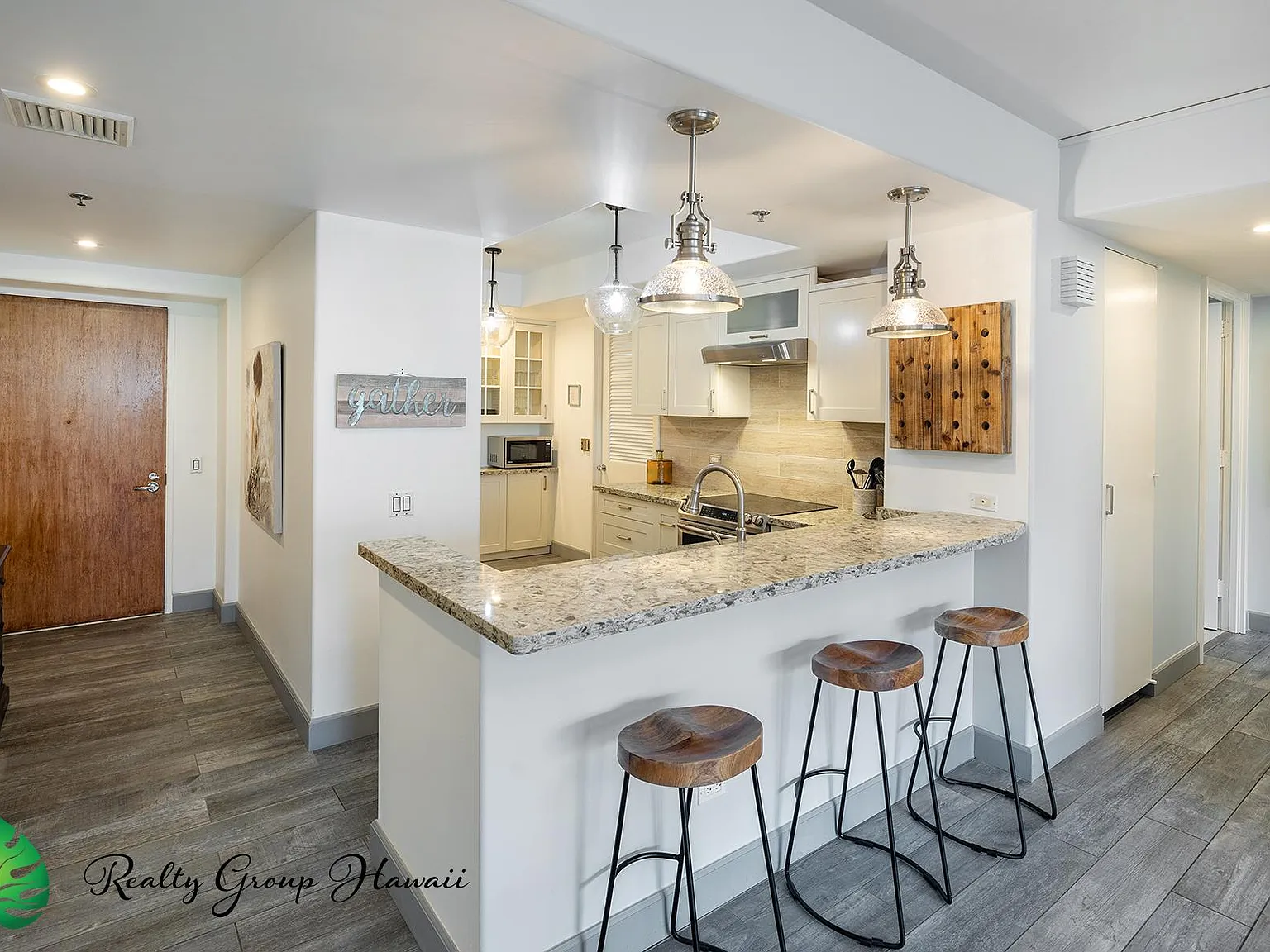 2 bed, 1427 sqft, $4,400 — Photo 2