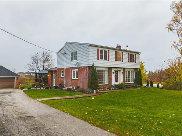 70 Webster Rd, Hamilton, ON L8G 5E9