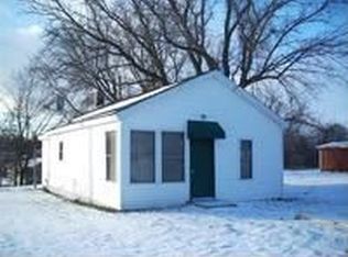 3712 N 7th St, Onaway, MI 49765